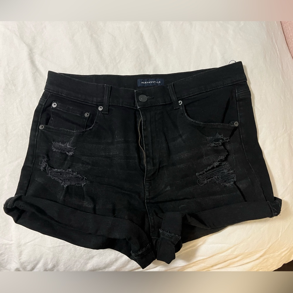 Aeropostale black ripped shorts